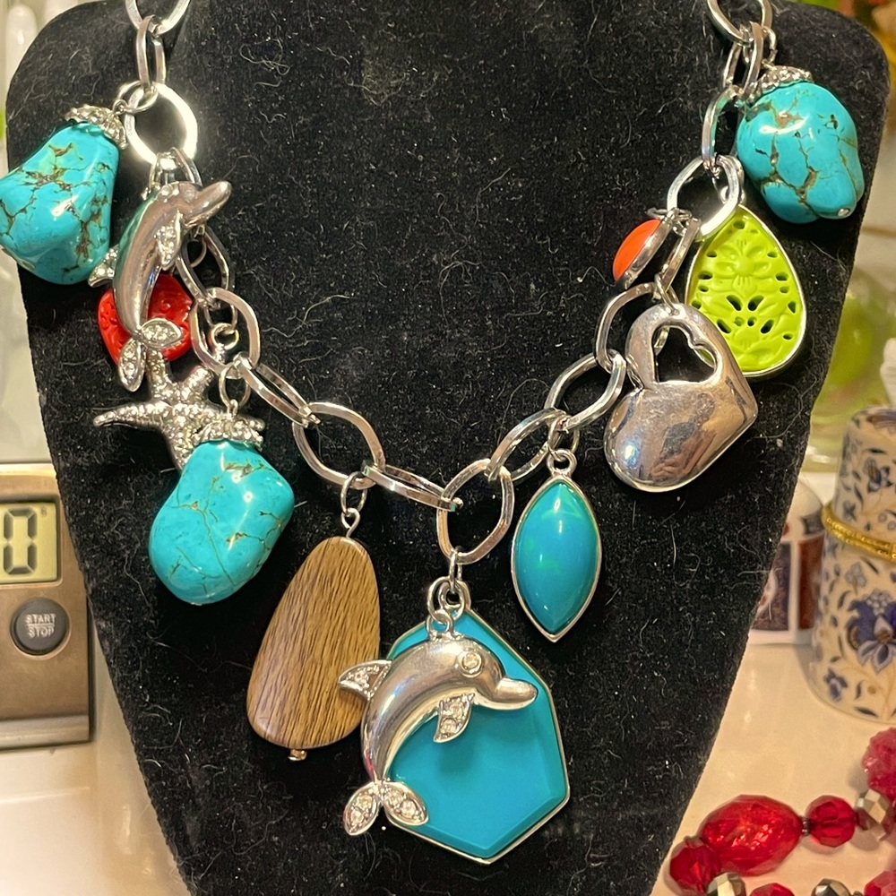 Island fun Necklace with real turquoise